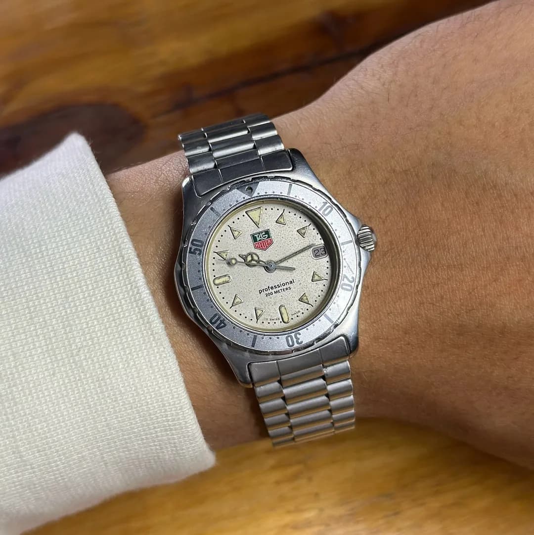 TAG Heuer Professional 2000